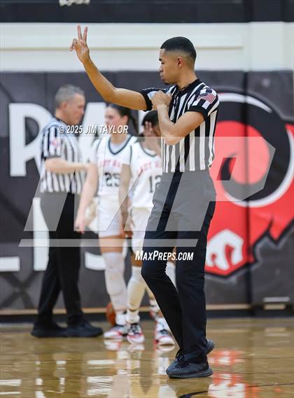 Thumbnail 2 in Llano vs Mineral Wells (AutoWorld Chevrolet GMC Year-End Classic) photogallery.