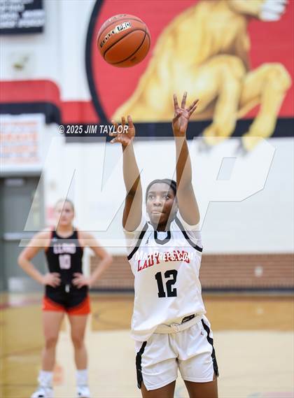 Thumbnail 2 in Llano vs Mineral Wells (AutoWorld Chevrolet GMC Year-End Classic) photogallery.