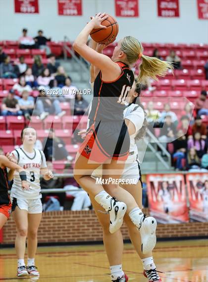 Thumbnail 1 in Llano vs Mineral Wells (AutoWorld Chevrolet GMC Year-End Classic) photogallery.