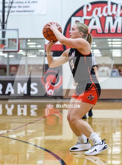 Thumbnail 1 in Llano vs Mineral Wells (AutoWorld Chevrolet GMC Year-End Classic) photogallery.