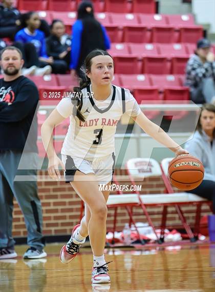 Thumbnail 3 in Llano vs Mineral Wells (AutoWorld Chevrolet GMC Year-End Classic) photogallery.