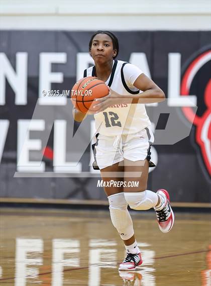 Thumbnail 1 in Llano vs Mineral Wells (AutoWorld Chevrolet GMC Year-End Classic) photogallery.