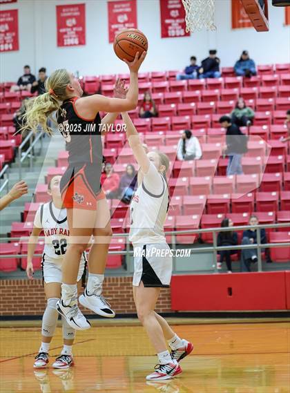 Thumbnail 1 in Llano vs Mineral Wells (AutoWorld Chevrolet GMC Year-End Classic) photogallery.