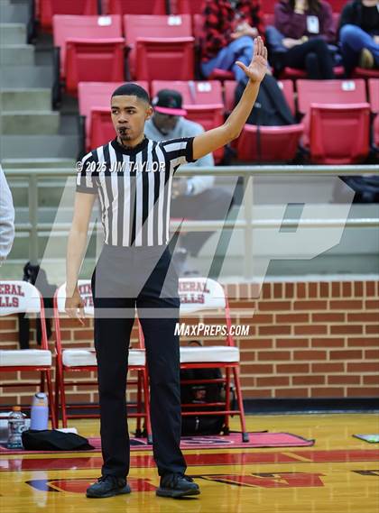 Thumbnail 1 in Llano vs Mineral Wells (AutoWorld Chevrolet GMC Year-End Classic) photogallery.