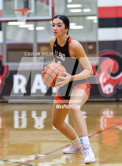 Thumbnail 2 in Llano vs Mineral Wells (AutoWorld Chevrolet GMC Year-End Classic) photogallery.