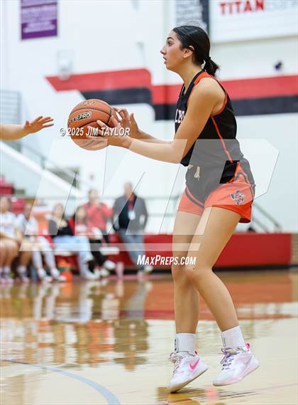 Thumbnail 2 in Llano vs Mineral Wells (AutoWorld Chevrolet GMC Year-End Classic) photogallery.