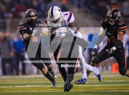 Thumbnail 1 in Central vs Folsom (CIF State 1-AA NorCal Championship) photogallery.