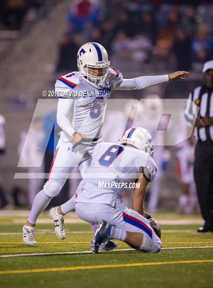 Thumbnail 3 in Central vs Folsom (CIF State 1-AA NorCal Championship) photogallery.