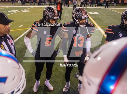 Thumbnail 1 in Central vs Folsom (CIF State 1-AA NorCal Championship) photogallery.