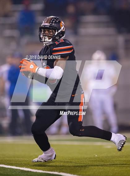 Thumbnail 3 in Central vs Folsom (CIF State 1-AA NorCal Championship) photogallery.