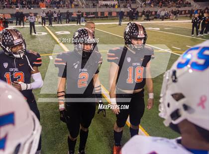 Thumbnail 2 in Central vs Folsom (CIF State 1-AA NorCal Championship) photogallery.