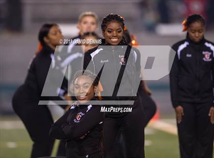 Thumbnail 3 in Central vs Folsom (CIF State 1-AA NorCal Championship) photogallery.