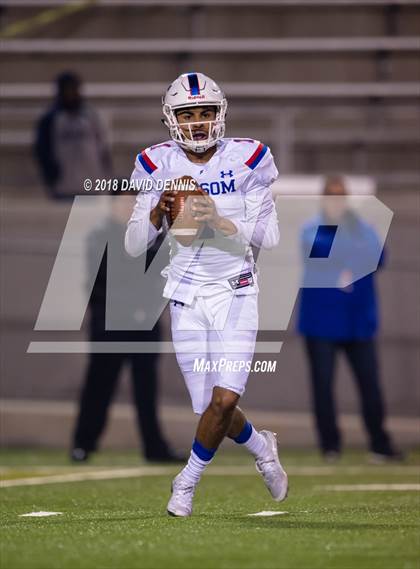 Thumbnail 3 in Central vs Folsom (CIF State 1-AA NorCal Championship) photogallery.