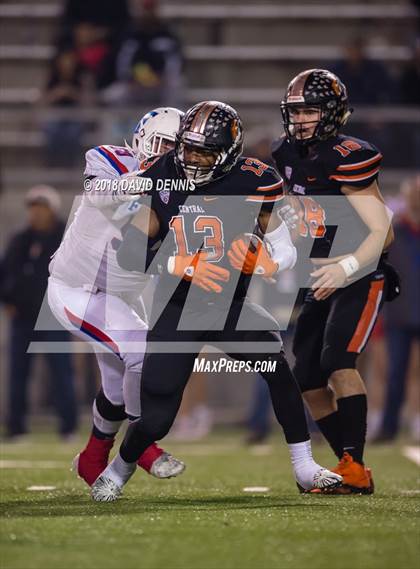 Thumbnail 3 in Central vs Folsom (CIF State 1-AA NorCal Championship) photogallery.