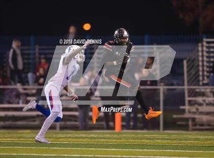 Thumbnail 3 in Central vs Folsom (CIF State 1-AA NorCal Championship) photogallery.