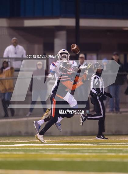 Thumbnail 2 in Central vs Folsom (CIF State 1-AA NorCal Championship) photogallery.