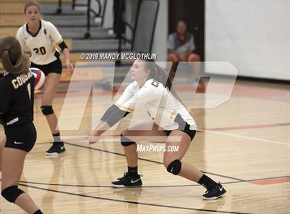 Thumbnail 3 in Illini Central @ Illini Bluffs photogallery.