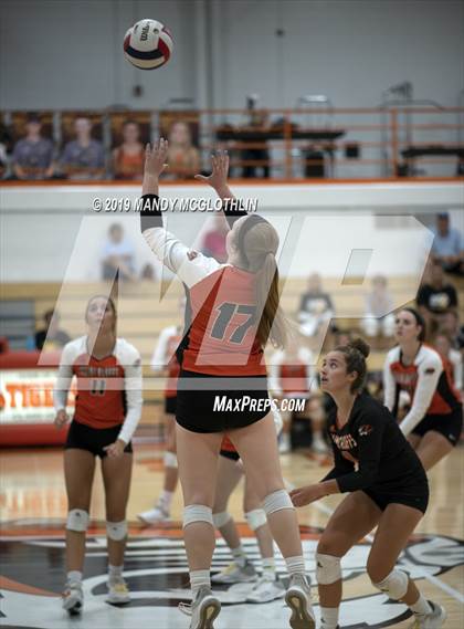 Thumbnail 3 in Illini Central @ Illini Bluffs photogallery.