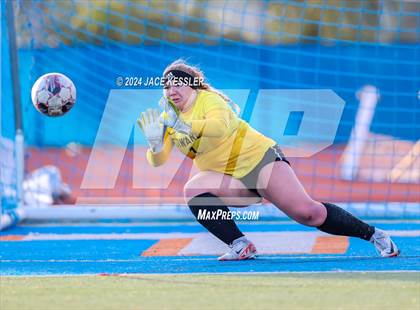 Thumbnail 2 in Etiwanda @ Westlake (CIF-SS Div-1 Quarterfinal) photogallery.