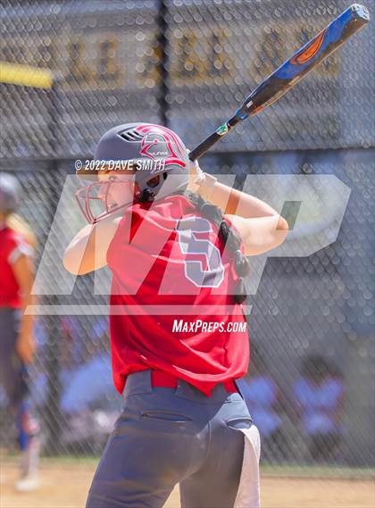 Thumbnail 3 in North Scott vs Independence (Rick Doran Classic) photogallery.