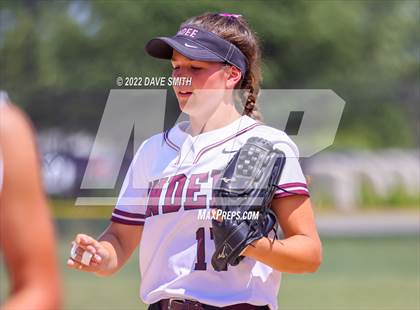 Thumbnail 1 in North Scott vs Independence (Rick Doran Classic) photogallery.