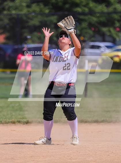 Thumbnail 1 in North Scott vs Independence (Rick Doran Classic) photogallery.
