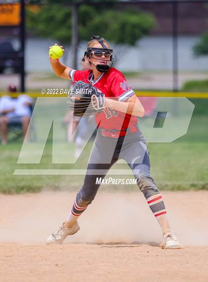 Thumbnail 1 in North Scott vs Independence (Rick Doran Classic) photogallery.