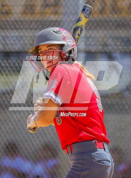 Thumbnail 1 in North Scott vs Independence (Rick Doran Classic) photogallery.