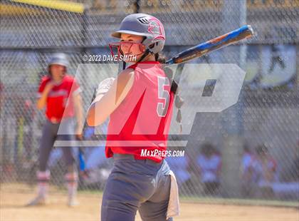 Thumbnail 2 in North Scott vs Independence (Rick Doran Classic) photogallery.