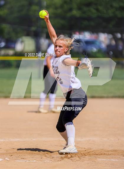 Thumbnail 1 in North Scott vs Independence (Rick Doran Classic) photogallery.