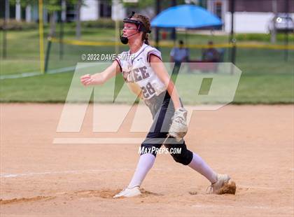Thumbnail 2 in North Scott vs Independence (Rick Doran Classic) photogallery.