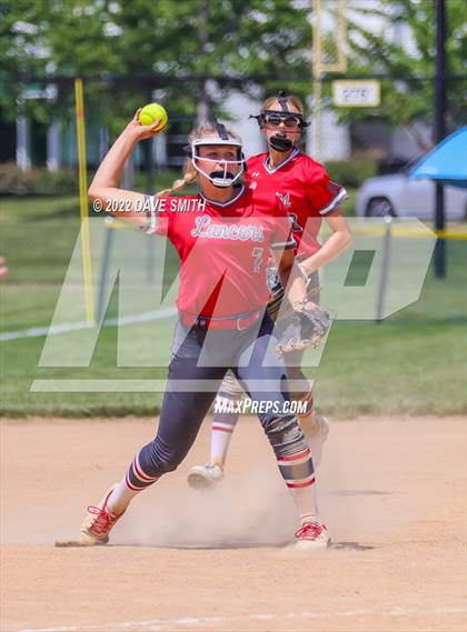 Thumbnail 2 in North Scott vs Independence (Rick Doran Classic) photogallery.