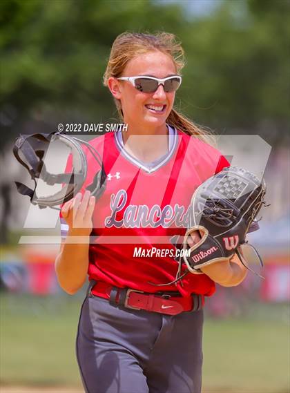 Thumbnail 3 in North Scott vs Independence (Rick Doran Classic) photogallery.