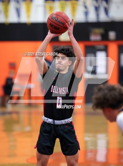 Thumbnail 3 in Bella Vista vs River City (Tiger Classic) photogallery.
