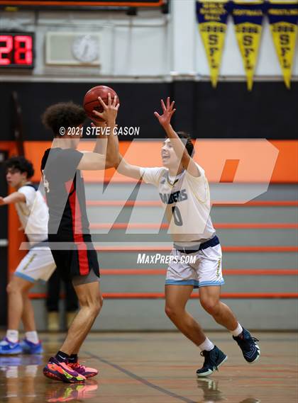 Thumbnail 3 in Bella Vista vs River City (Tiger Classic) photogallery.