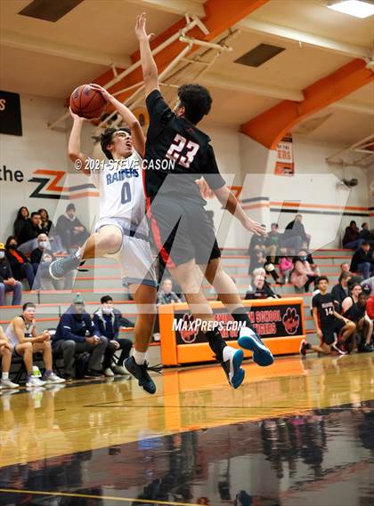 Thumbnail 2 in Bella Vista vs River City (Tiger Classic) photogallery.