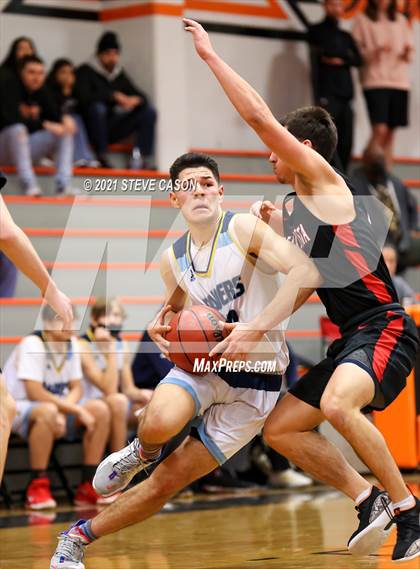 Thumbnail 2 in Bella Vista vs River City (Tiger Classic) photogallery.