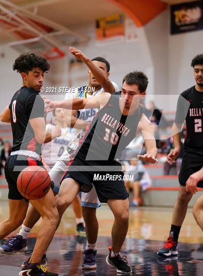 Thumbnail 2 in Bella Vista vs River City (Tiger Classic) photogallery.