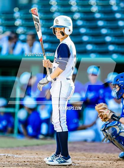 Thumbnail 2 in New Braunfels vs O'Connor (UIL 6A Bi-District Playoff) photogallery.