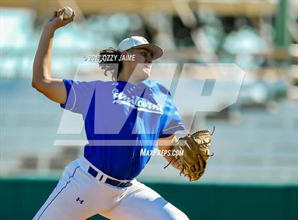 Thumbnail 2 in New Braunfels vs O'Connor (UIL 6A Bi-District Playoff) photogallery.