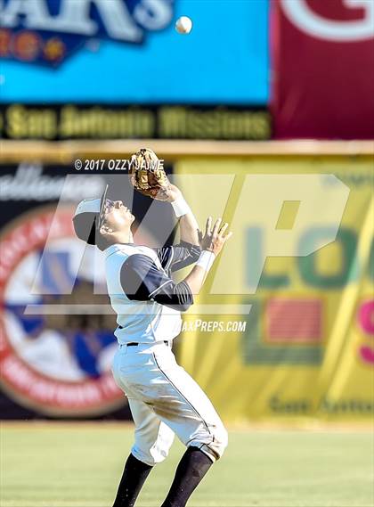 Thumbnail 3 in New Braunfels vs O'Connor (UIL 6A Bi-District Playoff) photogallery.