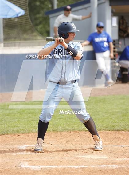 Thumbnail 2 in New Plymouth vs Orofino (IHSAA 3A North Super-Regional Final ) photogallery.