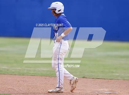 Thumbnail 2 in New Plymouth vs Orofino (IHSAA 3A North Super-Regional Final ) photogallery.