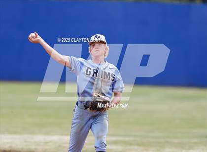 Thumbnail 2 in New Plymouth vs Orofino (IHSAA 3A North Super-Regional Final ) photogallery.