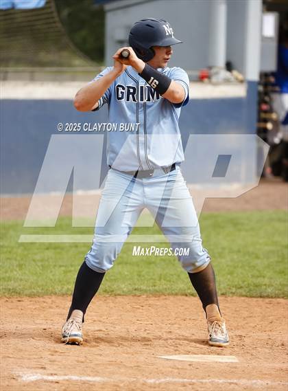 Thumbnail 1 in New Plymouth vs Orofino (IHSAA 3A North Super-Regional Final ) photogallery.