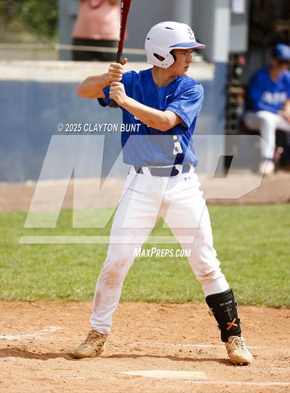 Thumbnail 1 in New Plymouth vs Orofino (IHSAA 3A North Super-Regional Final ) photogallery.