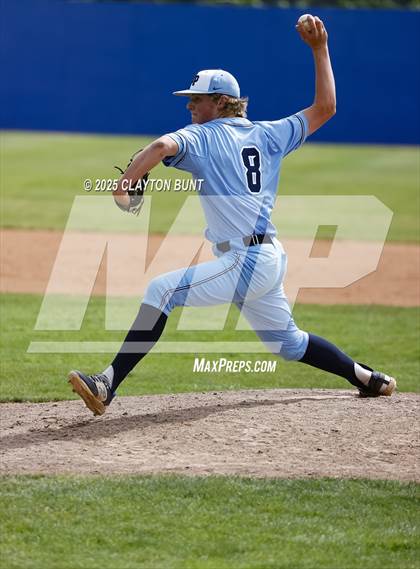 Thumbnail 3 in New Plymouth vs Orofino (IHSAA 3A North Super-Regional Final ) photogallery.