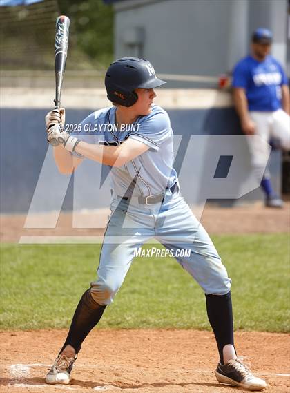 Thumbnail 2 in New Plymouth vs Orofino (IHSAA 3A North Super-Regional Final ) photogallery.