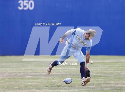 Thumbnail 2 in New Plymouth vs Orofino (IHSAA 3A North Super-Regional Final ) photogallery.
