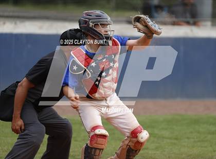 Thumbnail 1 in New Plymouth vs Orofino (IHSAA 3A North Super-Regional Final ) photogallery.
